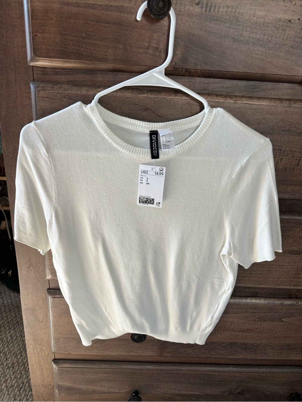 Divided Cream Short Sleeve Knit Top